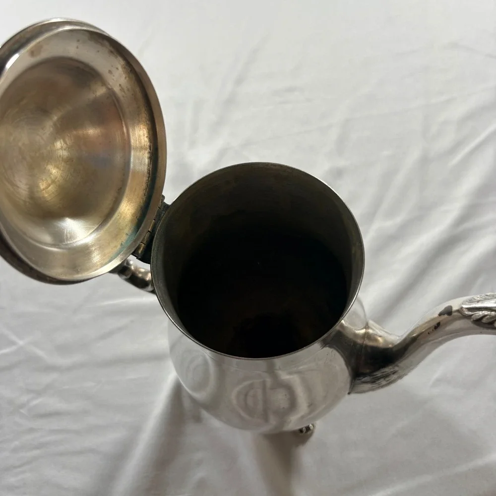 English Silver Mfg Corp Vintage Silver Plate Coffee Pot Footed Tea Server 10.5in